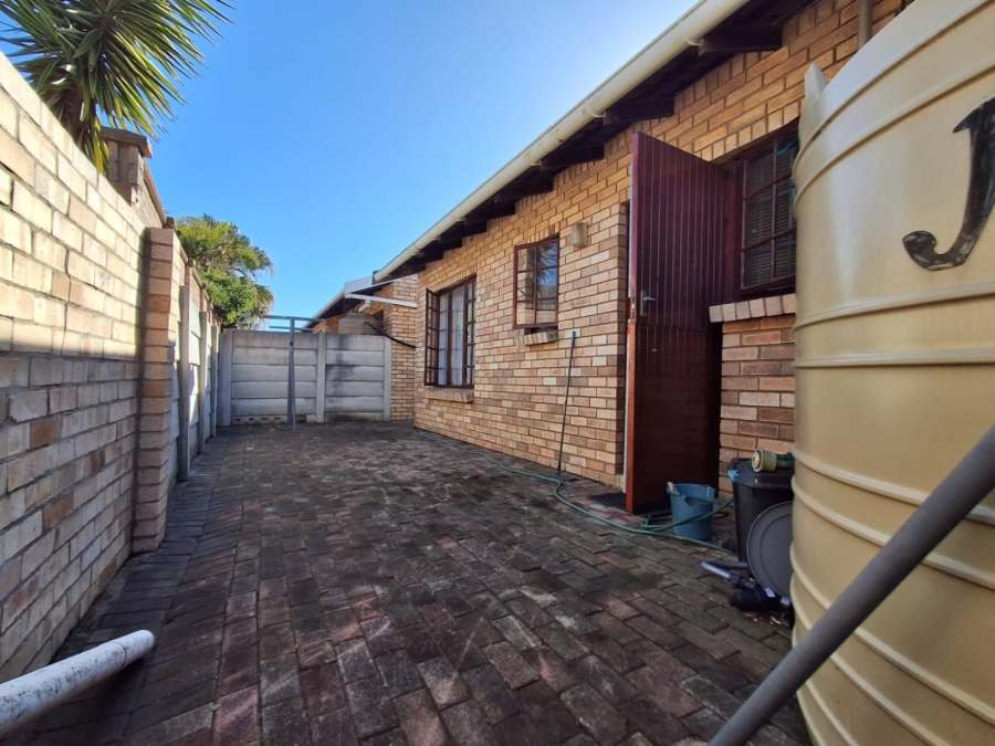 3 Bedroom Property for Sale in Lorraine Eastern Cape
